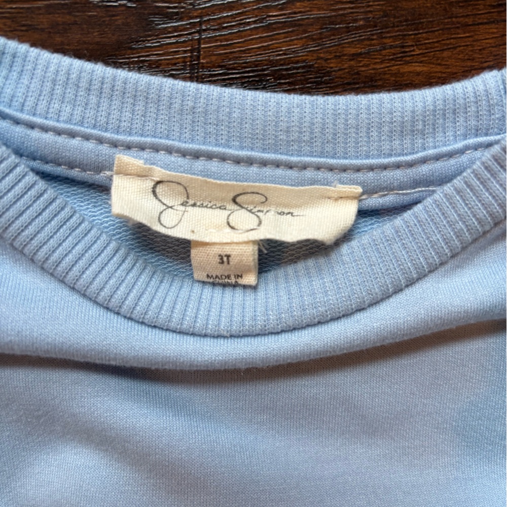 Jessica Simpson Light Blue Tee and Cream Skirt Set - like new - Picture 5 of 10